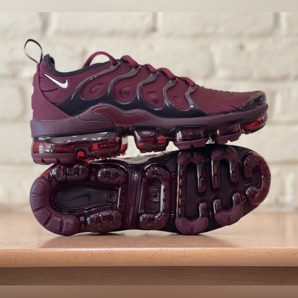 Nike Air Vapormax Plus Burgundy Maroon And Black Vapormax NIKE Air